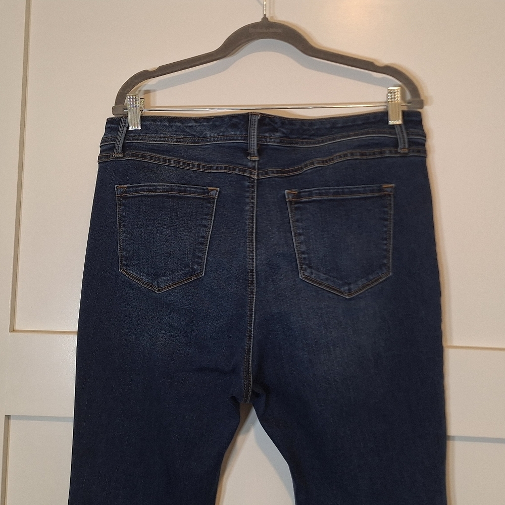 Torrid Bootcut Midrise Jeans Stretch 16XS Darkwash Whiskered - Picture 11 of 14